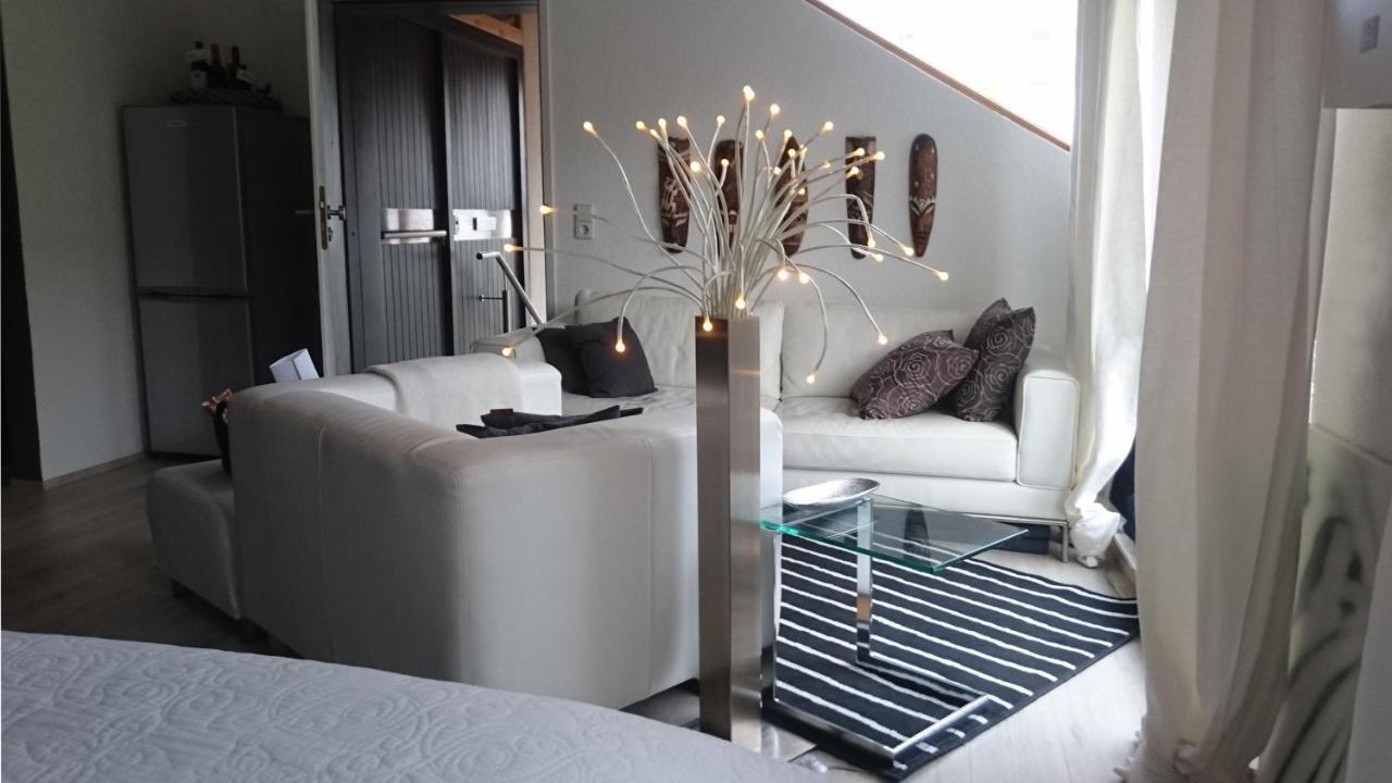 K82 Studio Hotel Relax&Work Kirchentellinsfurt Esterno foto